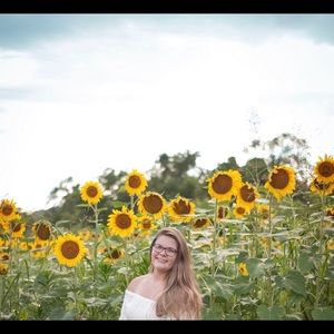 Meet your Posher, Abby